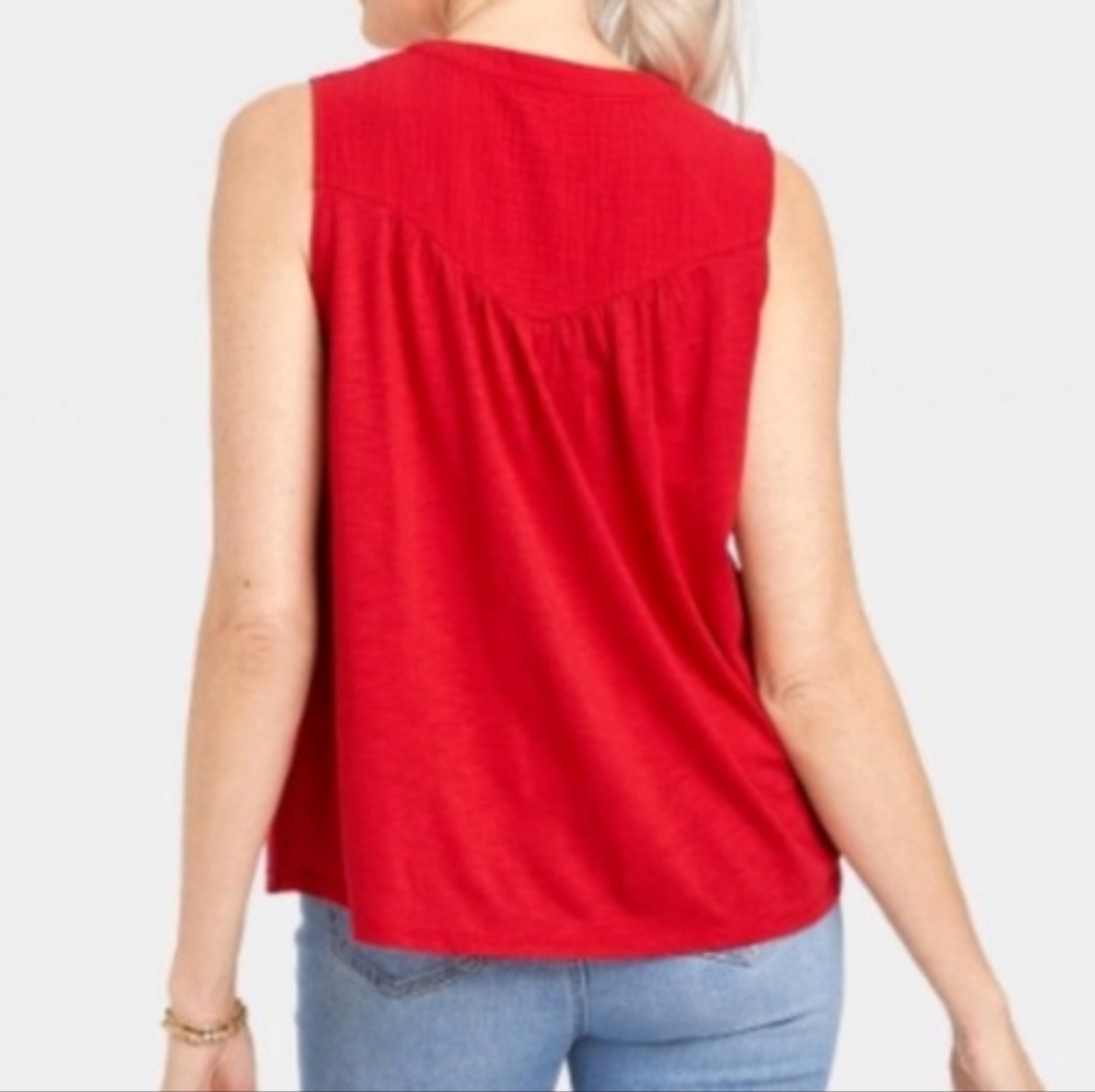 Beautiful Brand New Knox Rose Red Sleeveless Top. Size XL. NWT. - Picture 2 of 13